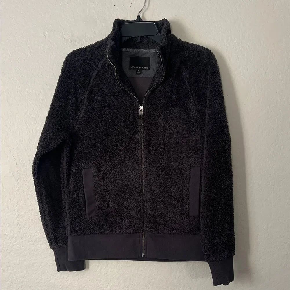 Like New! Banana Republic Men's Zip-Up Black Fleece Jacket Pockets in Size S